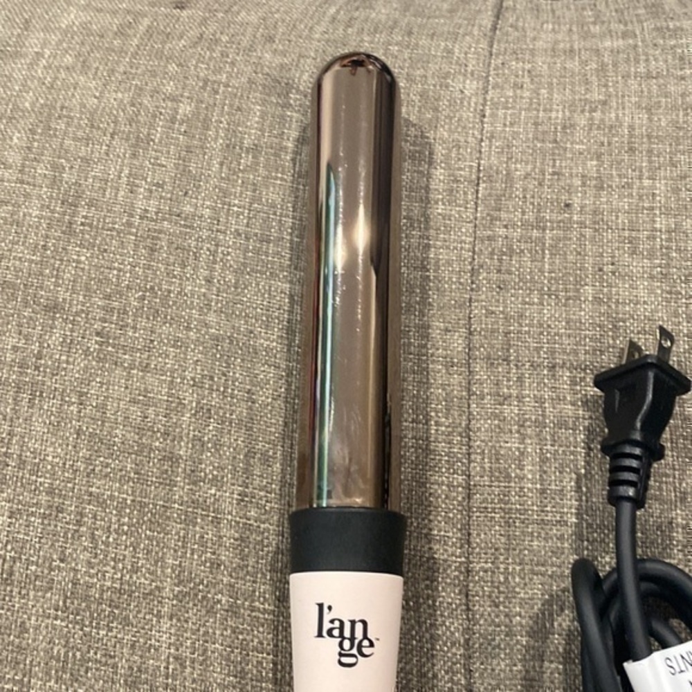 I’ange Titanium Curling Wand - Picture 4 of 4